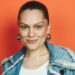 Jessie J celebra remissão do câncer de mama: “Solucei durante horas”